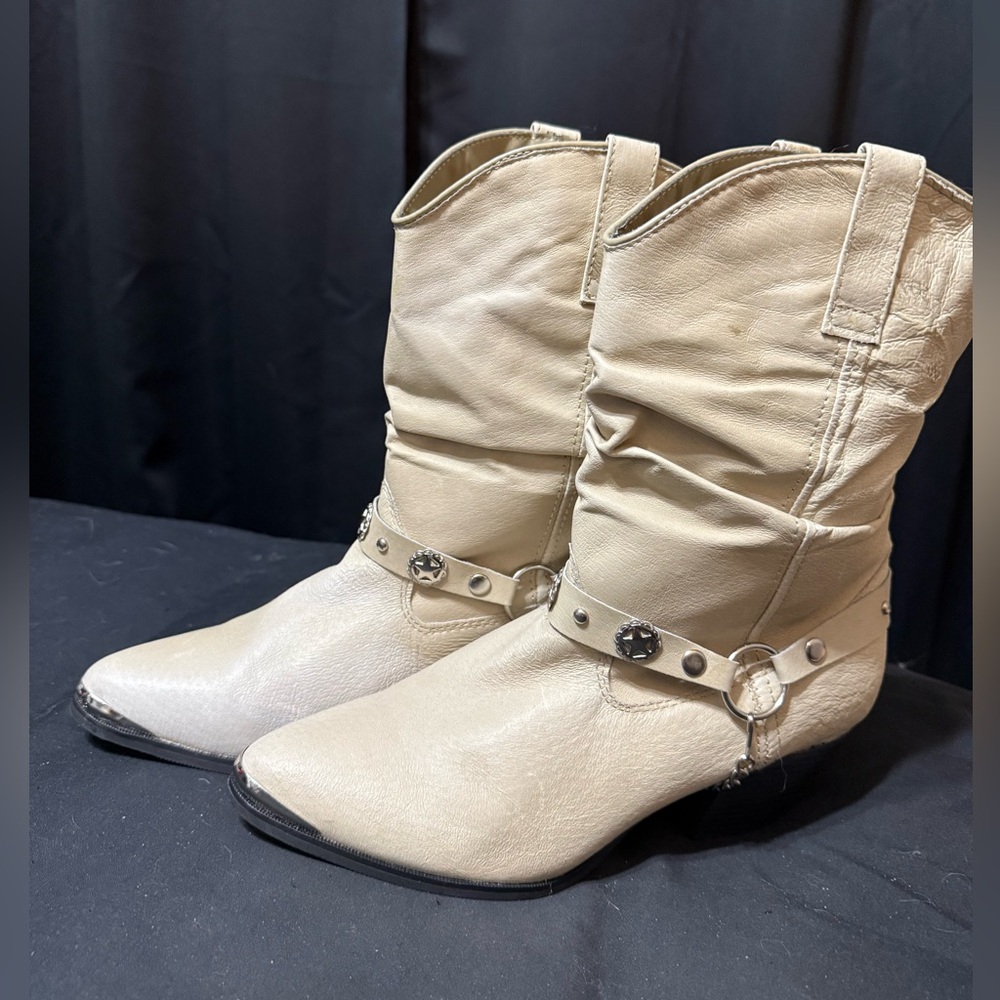Women's Dingo Cream Western Olivia Slouch Boots
